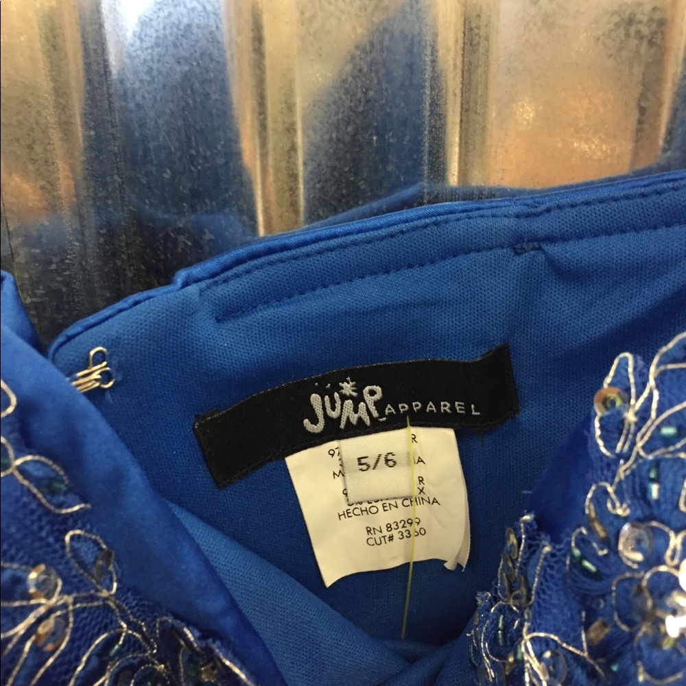 Jump Apparel - Picture 3 of 3
